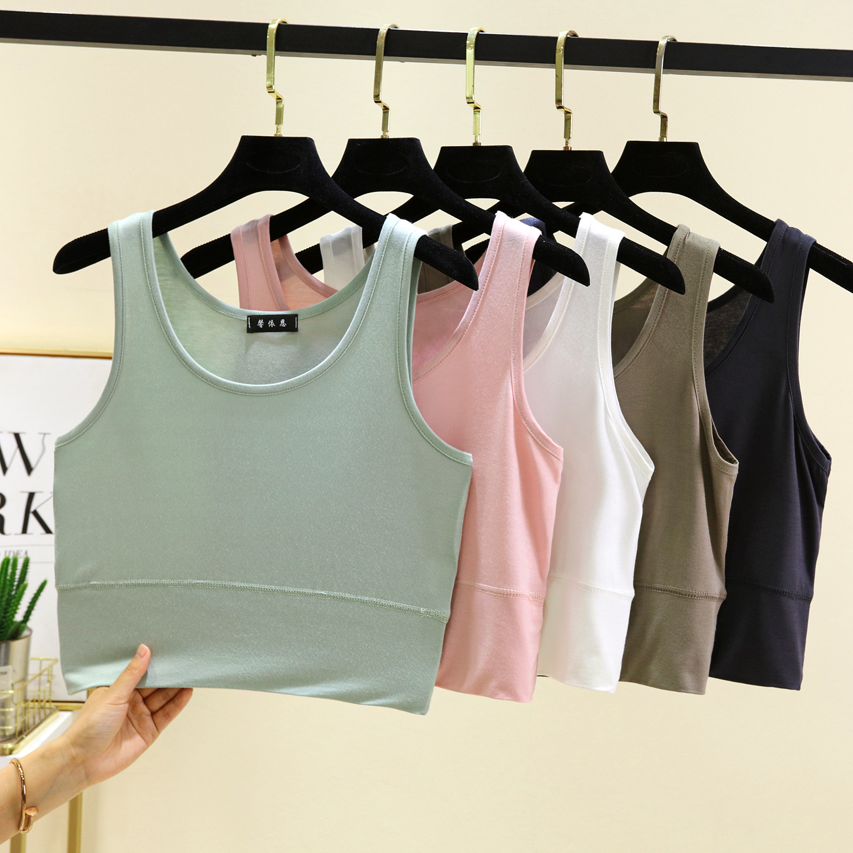 Укороченный топ из модала с кр – обзор и цена Sleeveless Undershirt