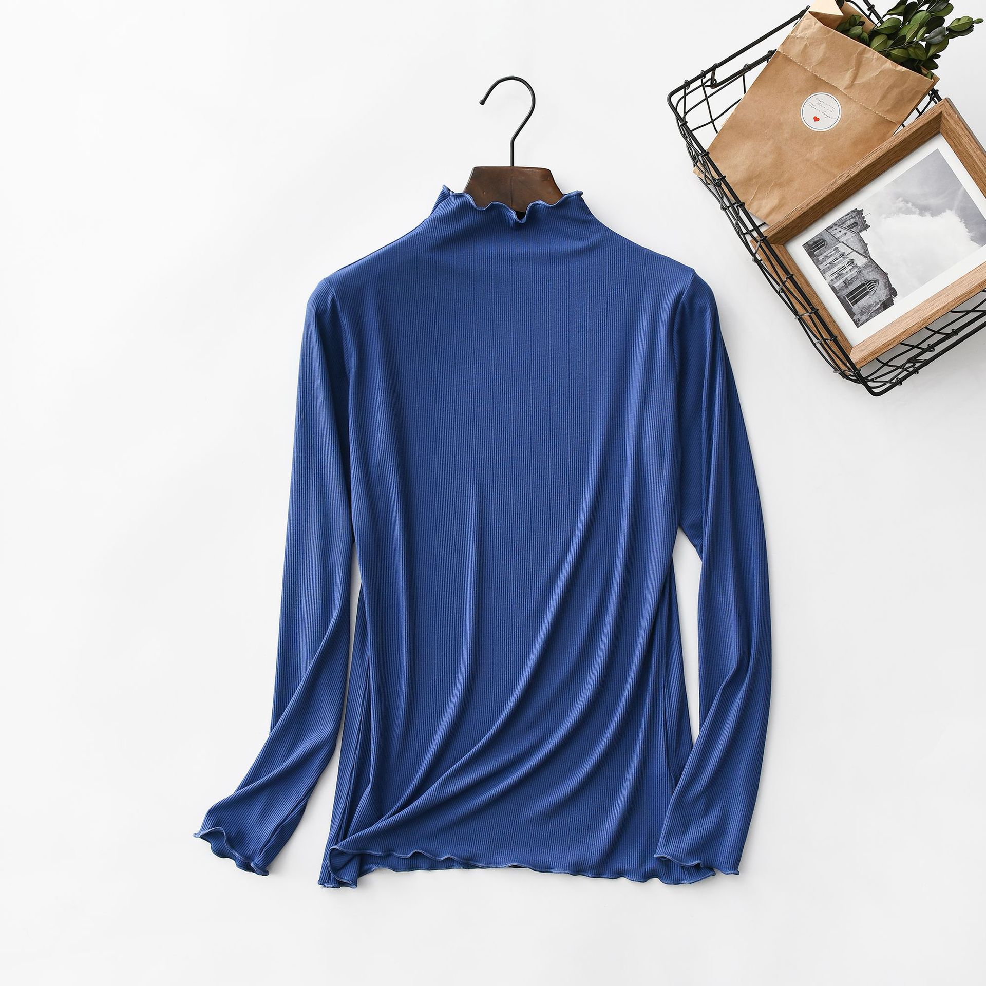 Футболка женская с длинным рук – обзор и цена Undershirt Crew Neck