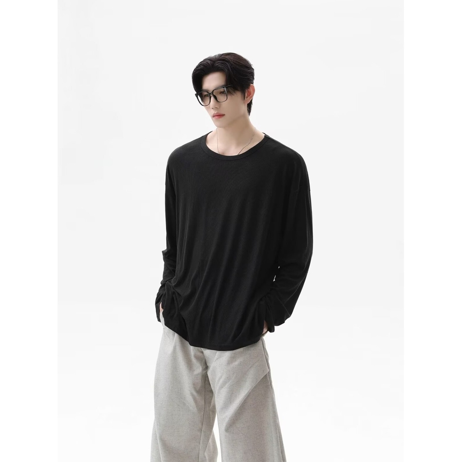 Новая осенняя футболка 2026 с  – обзор и цена Undershirt Crew Neck